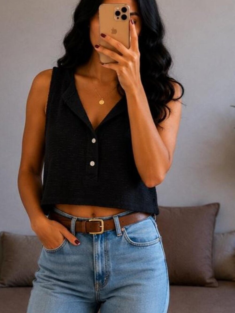 Aerie Women's Black Sleeveless Button-Up Knit Top